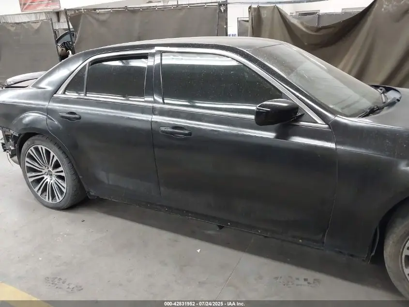 2013 CHRYSLER 300 300S
