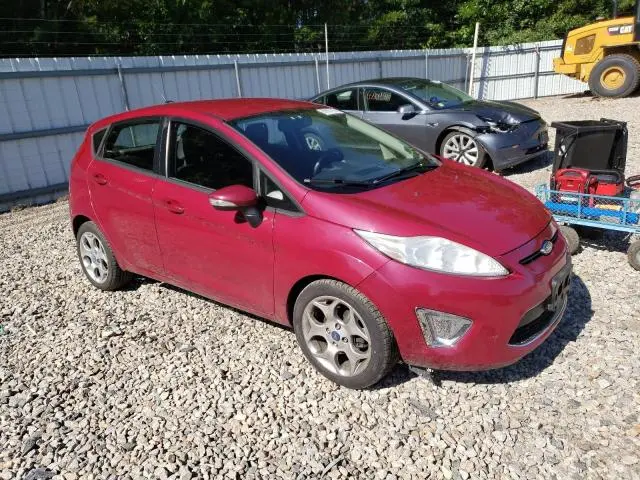 2011 FORD FIESTA SES  