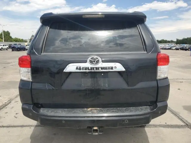 2011 TOYOTA 4RUNNER SR5  