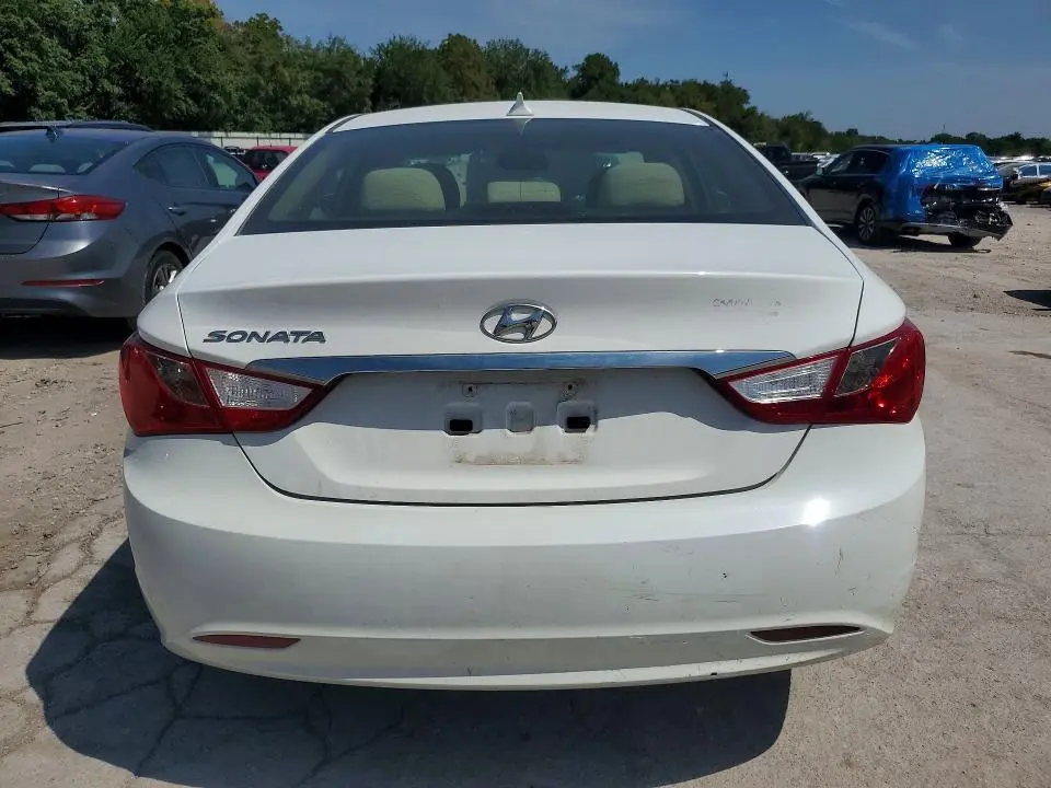 2013 HYUNDAI SONATA GLS  