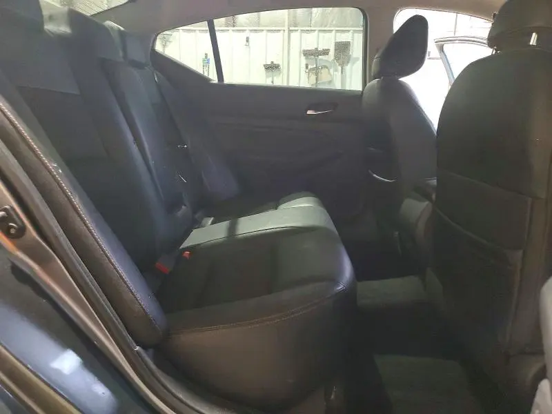 2020 NISSAN ALTIMA SR  