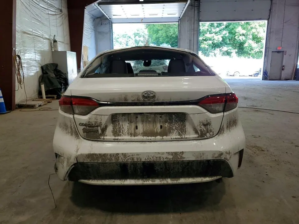 2022 TOYOTA COROLLA LE  