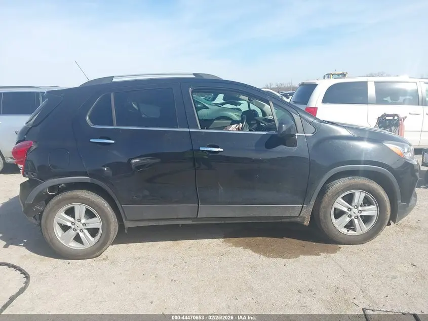 2020 CHEVROLET TRAX FWD LT