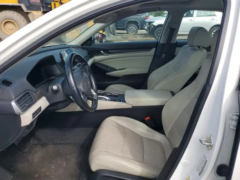 2018 HONDA ACCORD TOURING  