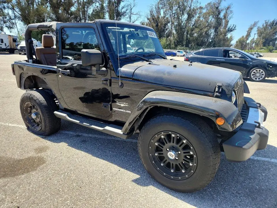 2011 JEEP WRANGLER SAHARA  
