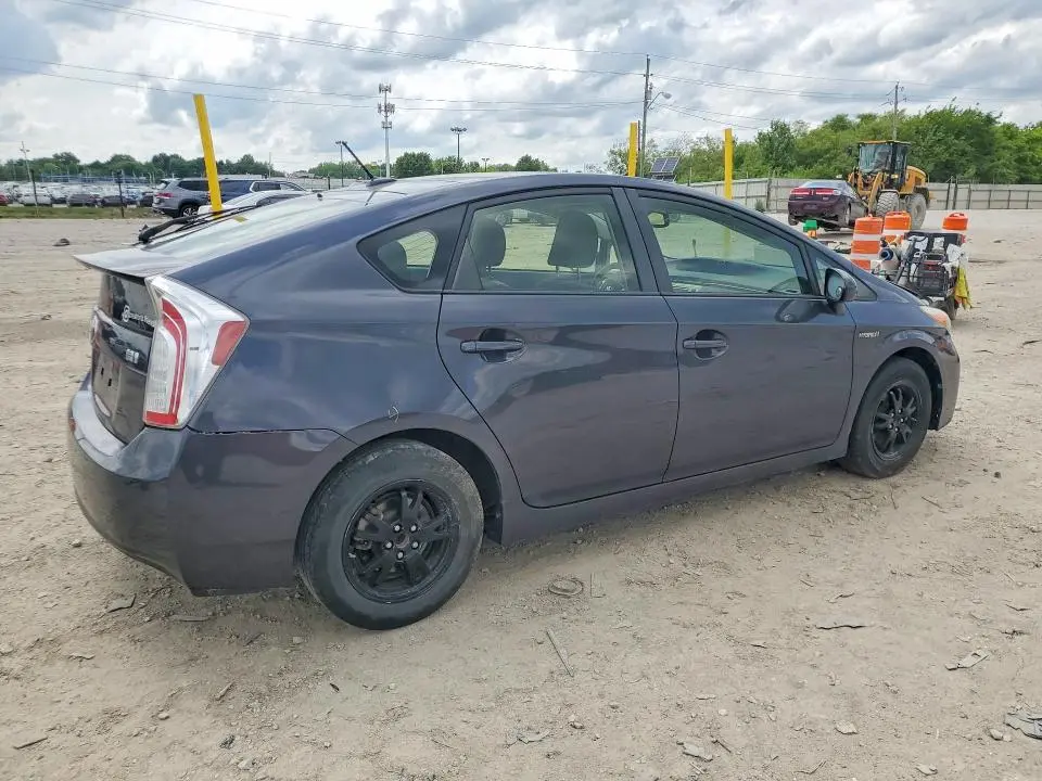 2012 TOYOTA PRIUS THREE  
