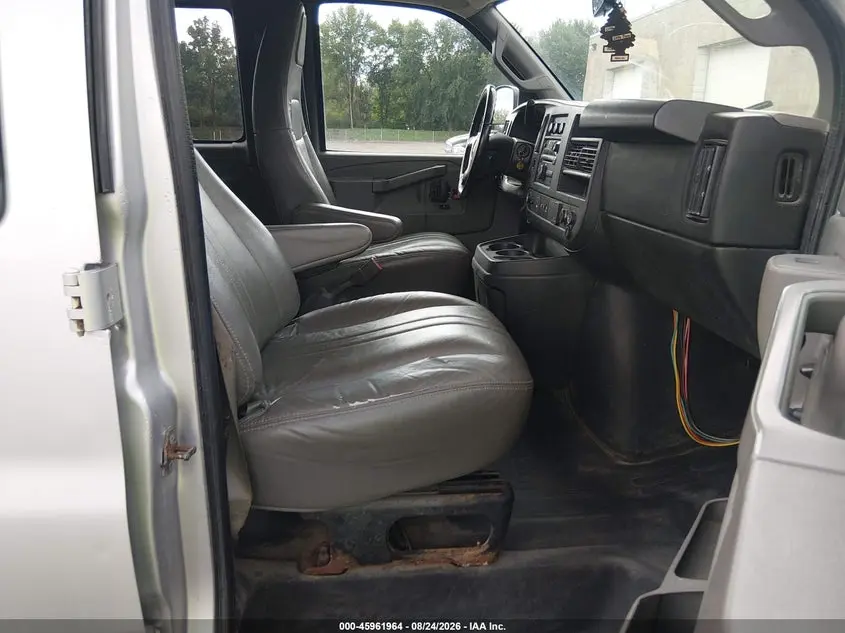 2016 CHEVROLET EXPRESS 2500 LS