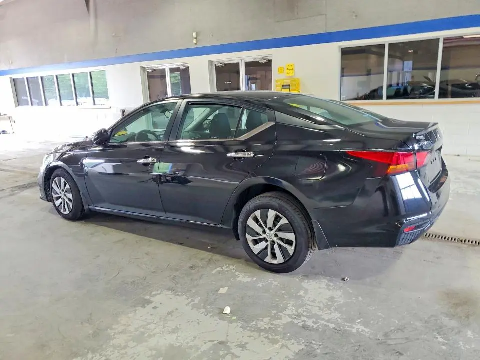 2022 NISSAN ALTIMA S  