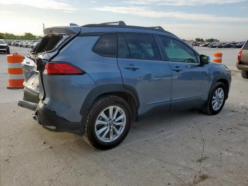 2022 TOYOTA COROLLA CROSS LE  