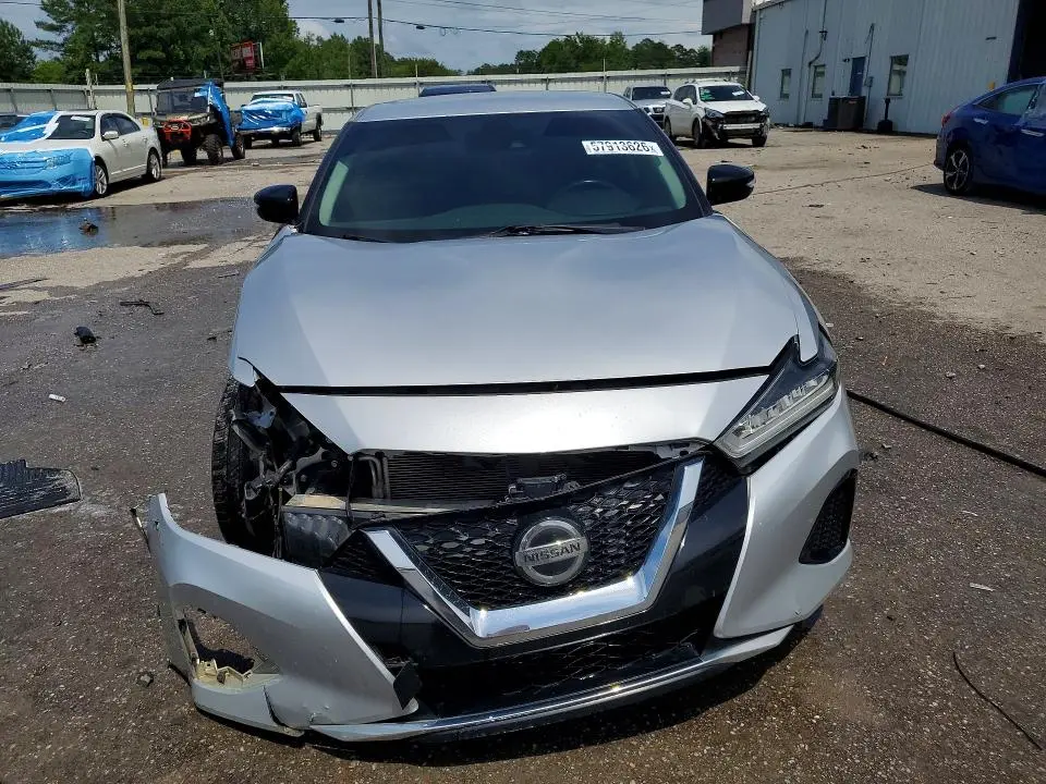 2020 NISSAN MAXIMA SV  