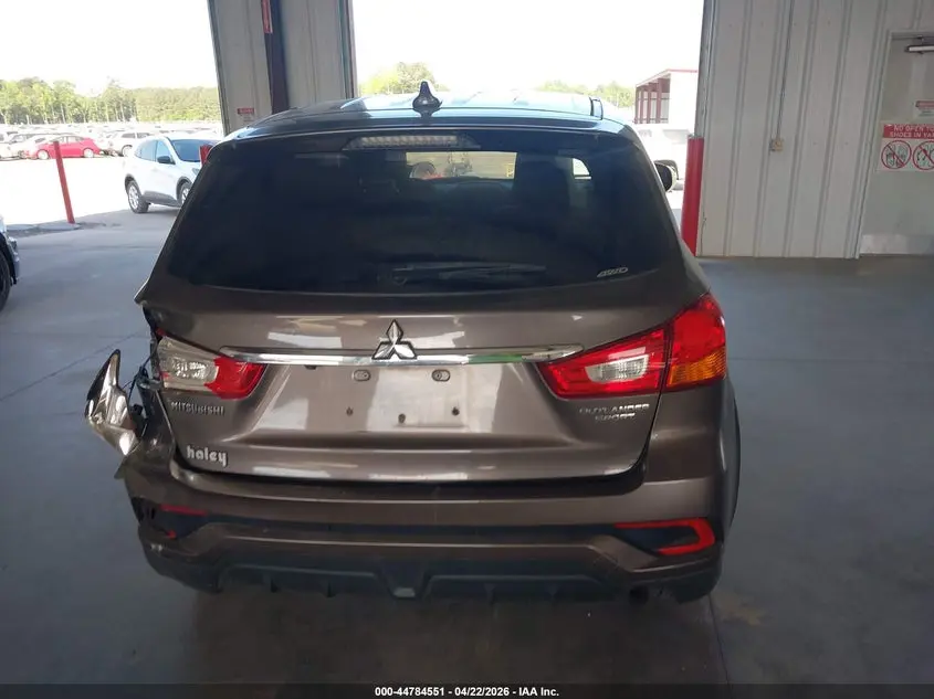 2018 MITSUBISHI OUTLANDER SPORT 2.0 ES