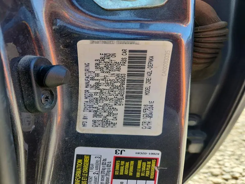 2013 TOYOTA COROLLA LE  