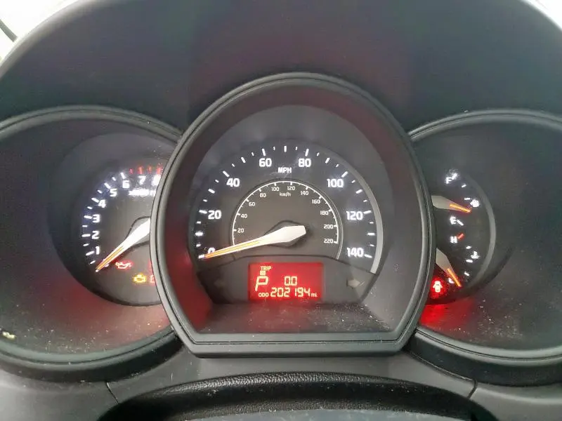 2015 KIA RIO LX  