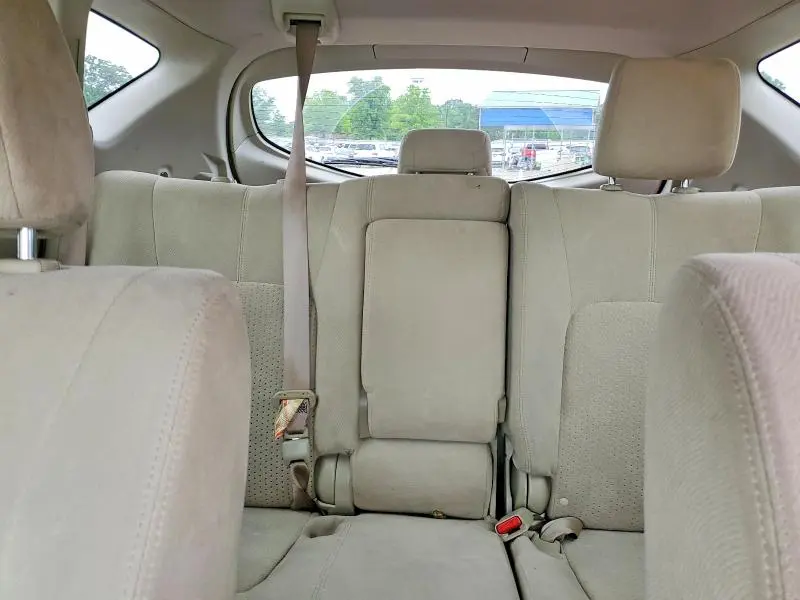 2011 NISSAN MURANO S  