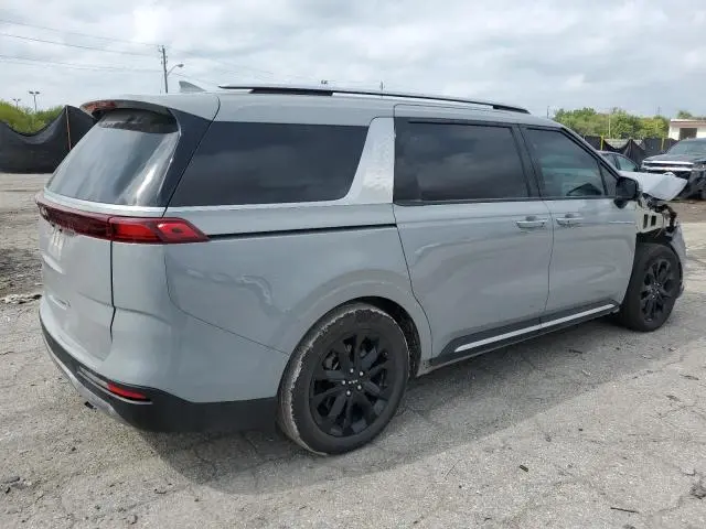 2024 KIA CARNIVAL SX  