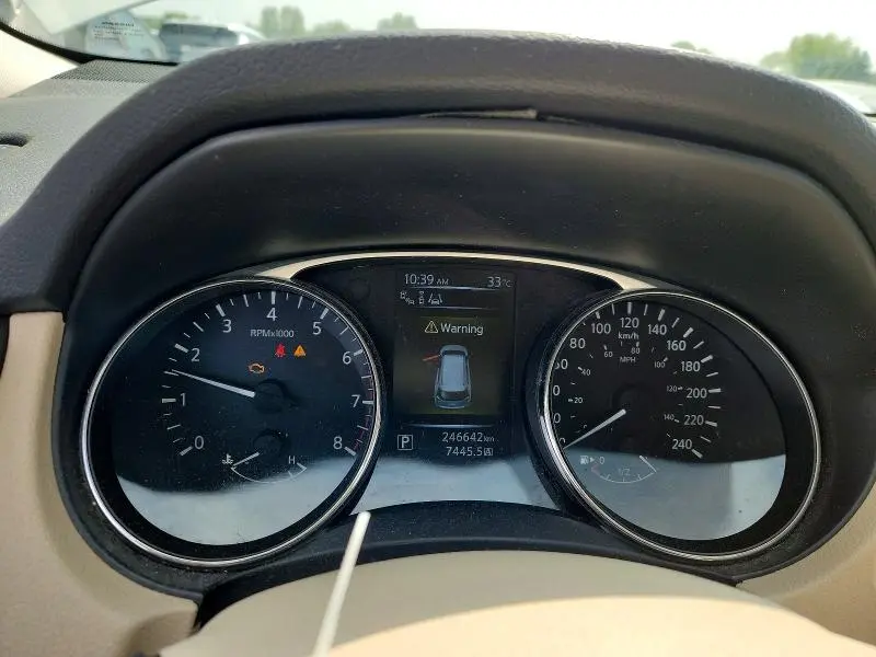 2015 NISSAN ROGUE S  