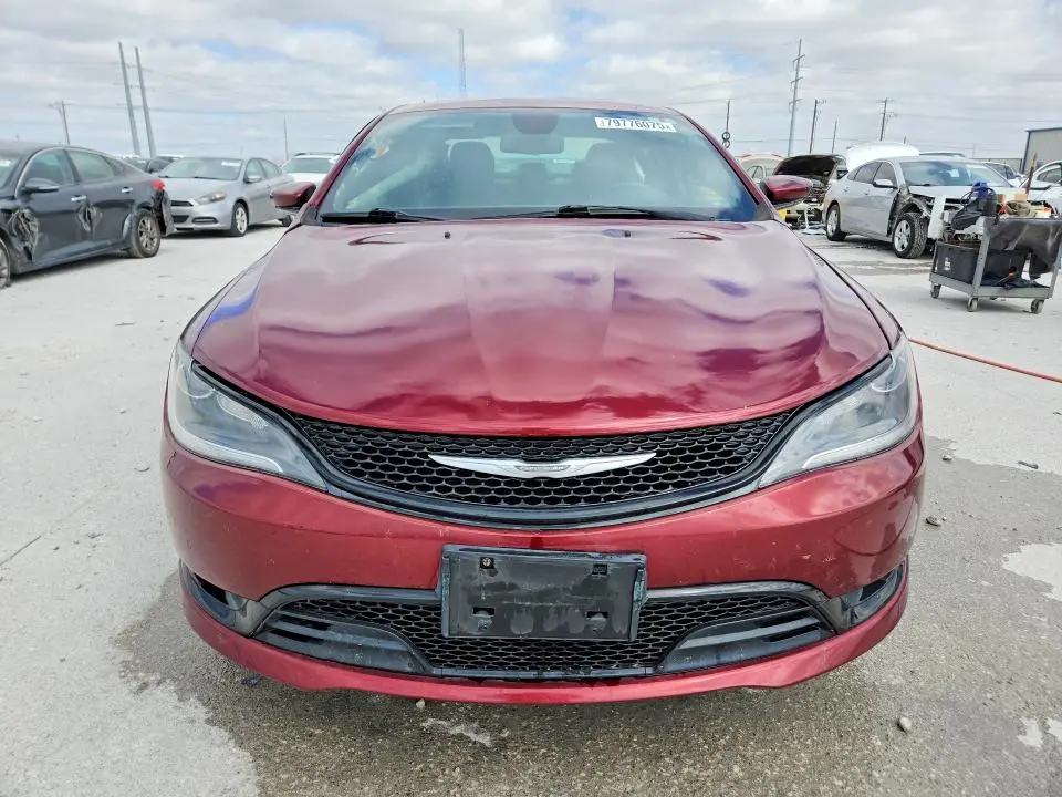 2015 CHRYSLER 200   