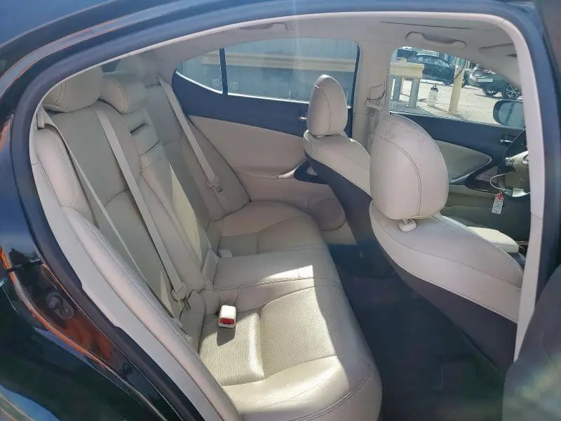 2010 LEXUS IS 250
