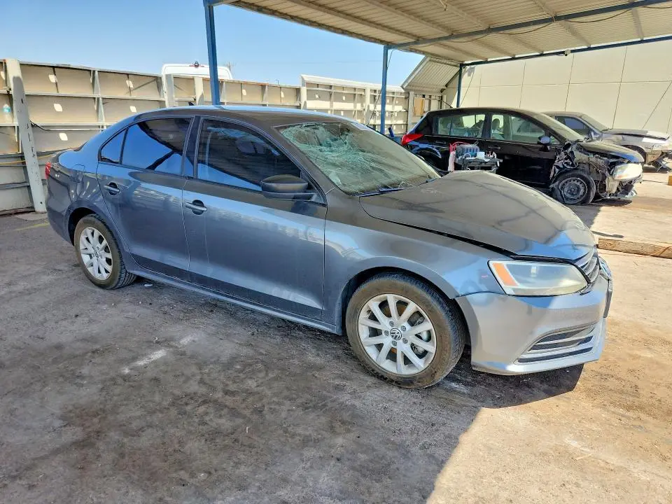 2015 VOLKSWAGEN JETTA SE  