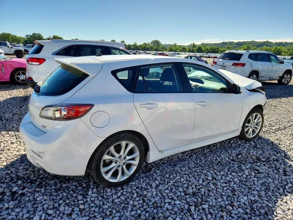 2010 MAZDA 3 S  