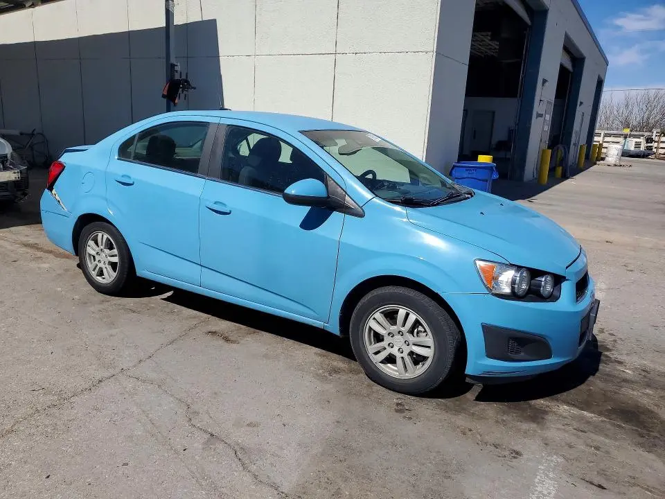 2014 CHEVROLET SONIC LT  