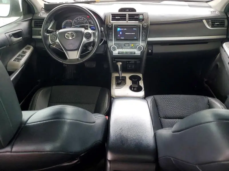 2012 TOYOTA CAMRY SE  