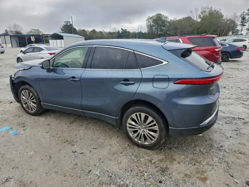 2022 TOYOTA VENZA LE  