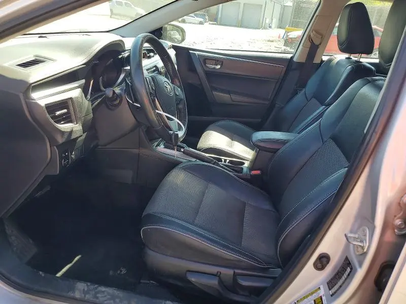 2015 TOYOTA COROLLA S  
