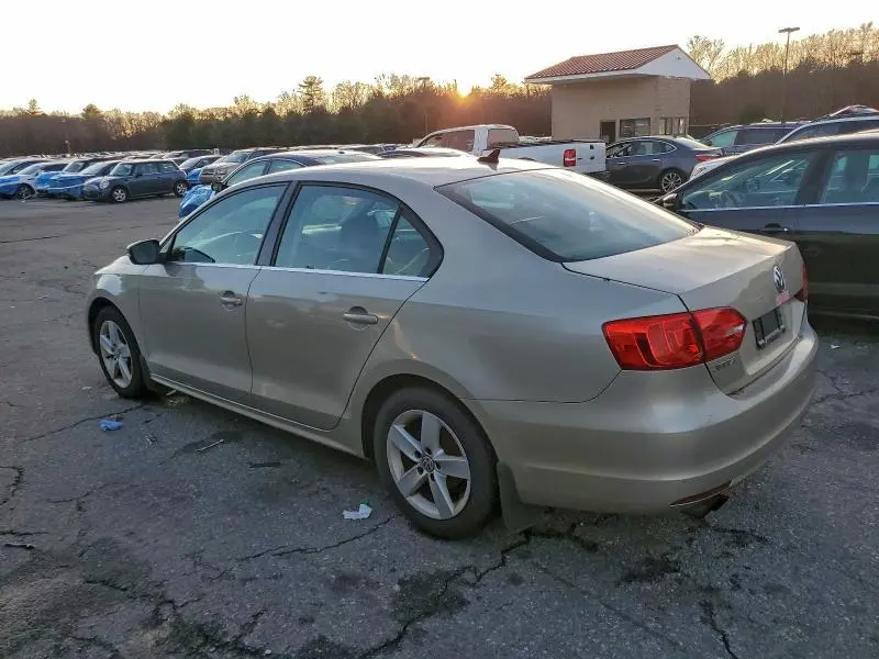 2014 VOLKSWAGEN JETTA TDI  