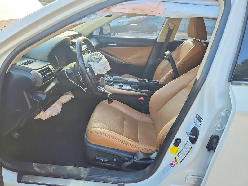 2015 LEXUS IS 250  