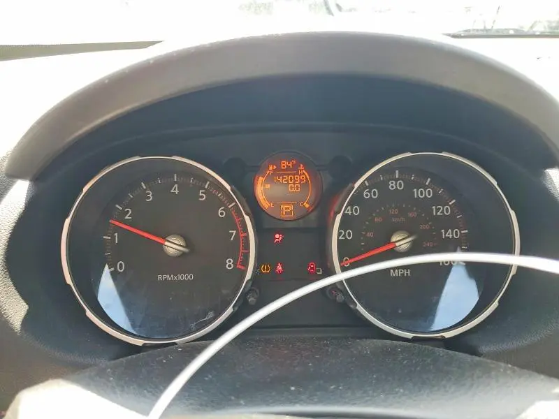 2010 NISSAN ROGUE SL  