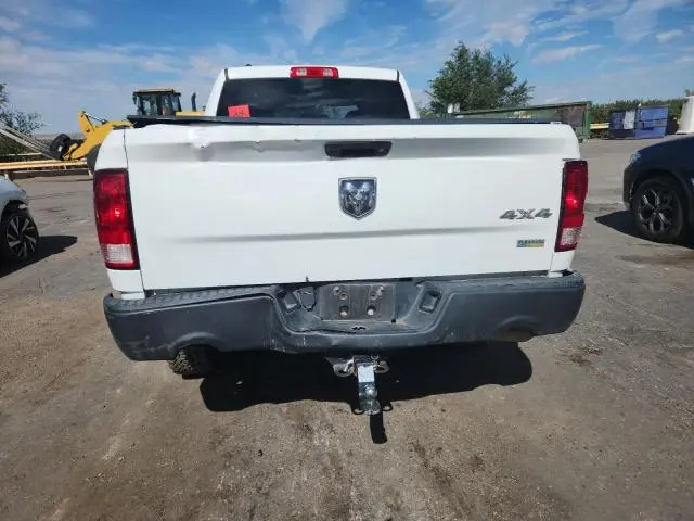 2016 RAM 1500 ST
