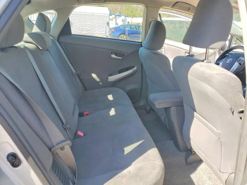 2010 TOYOTA PRIUS II  