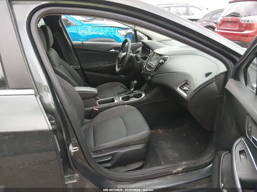 2018 CHEVROLET CRUZE LT AUTO