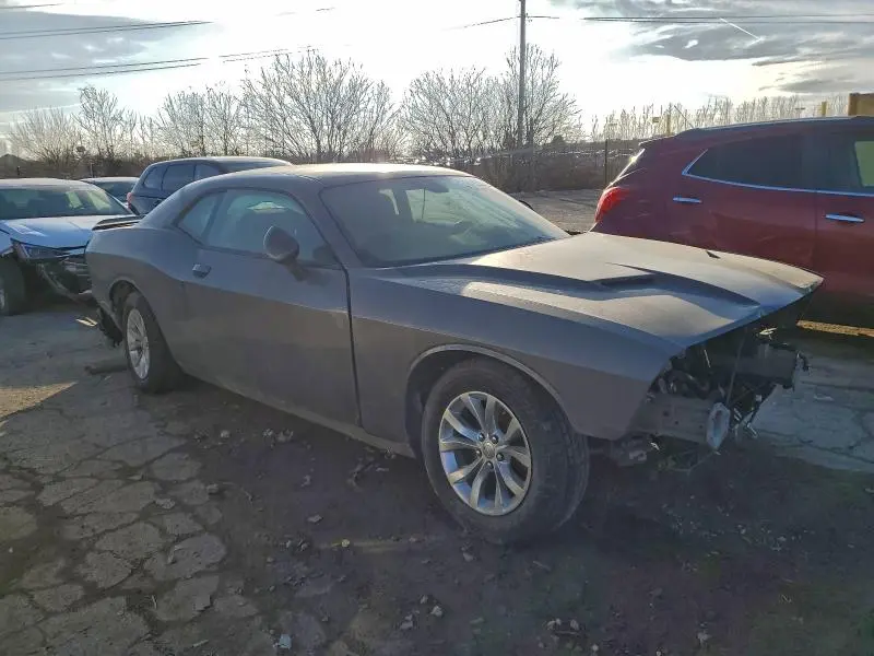 2021 DODGE CHALLENGER SXT  