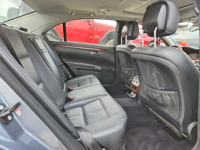 2010 MERCEDES-BENZ S 550  