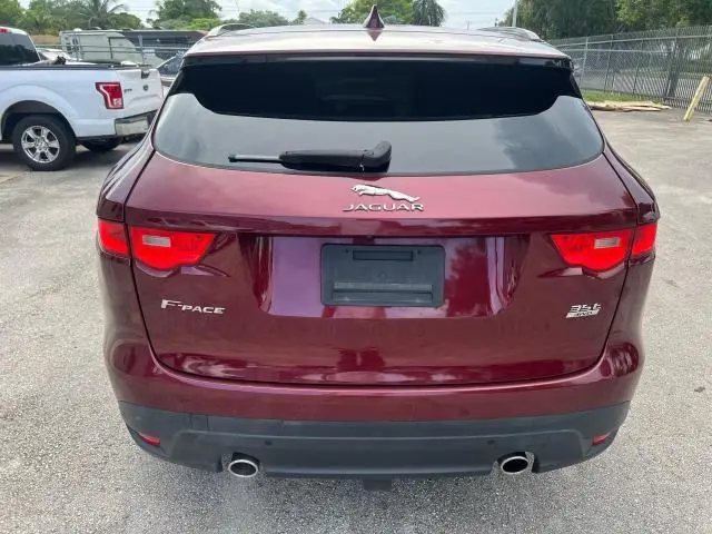 2017 JAGUAR F-PACE PRESTIGE  