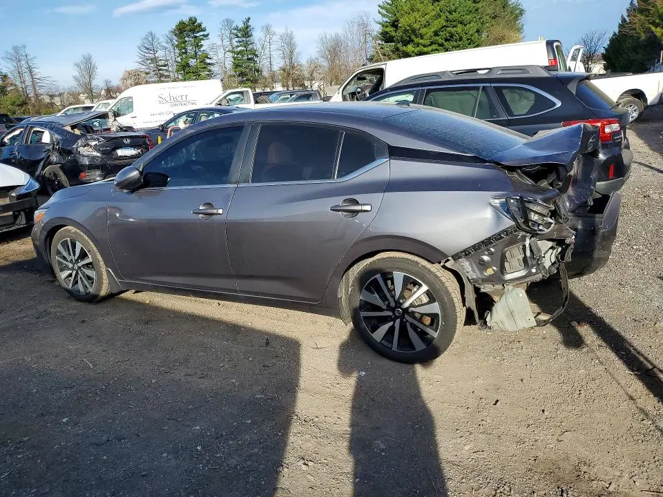 2022 NISSAN SENTRA SV  
