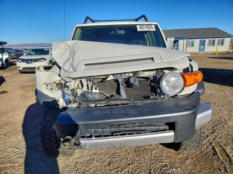 2012 TOYOTA FJ CRUISER BASE  