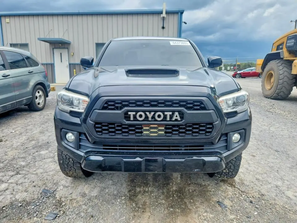 2019 TOYOTA TACOMA TRD SPORT  
