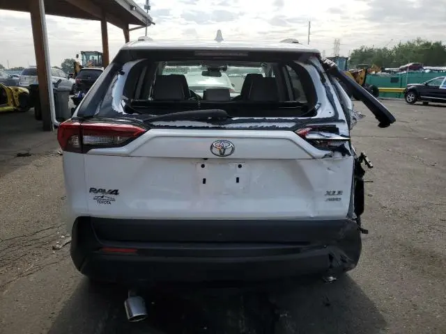 2020 TOYOTA RAV4 XLE PREMIUM
