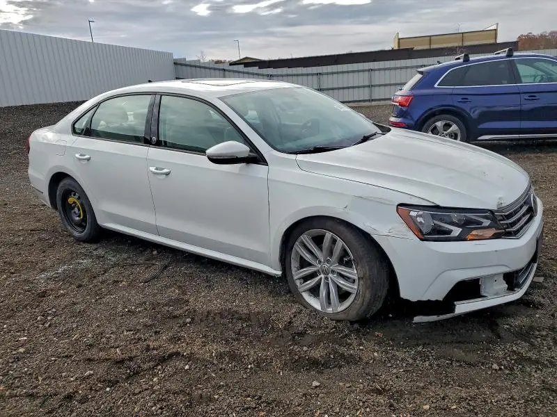 2019 VOLKSWAGEN PASSAT WOLFSBURG  