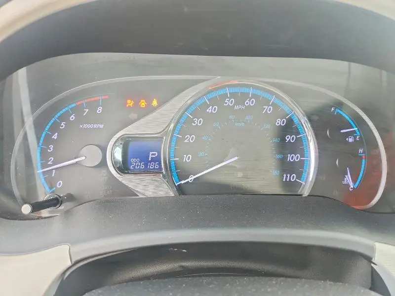 2012 TOYOTA SIENNA XLE 8-PASSENGER  