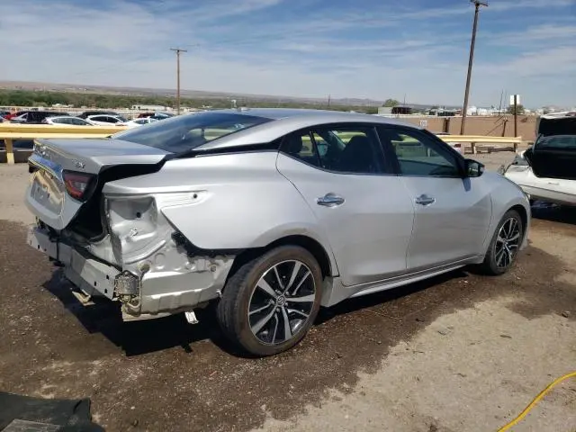 2022 NISSAN MAXIMA SV  