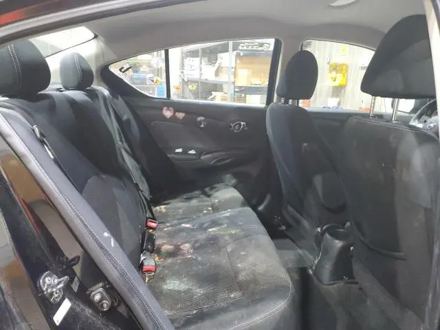 2014 NISSAN VERSA S  