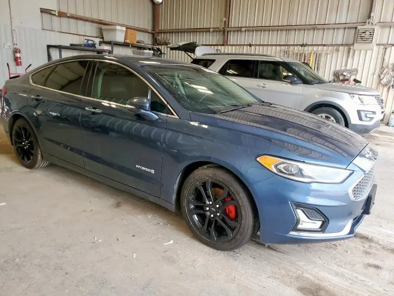 2019 FORD FUSION TITANIUM  