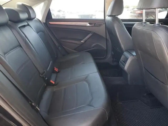 2018 VOLKSWAGEN PASSAT S  