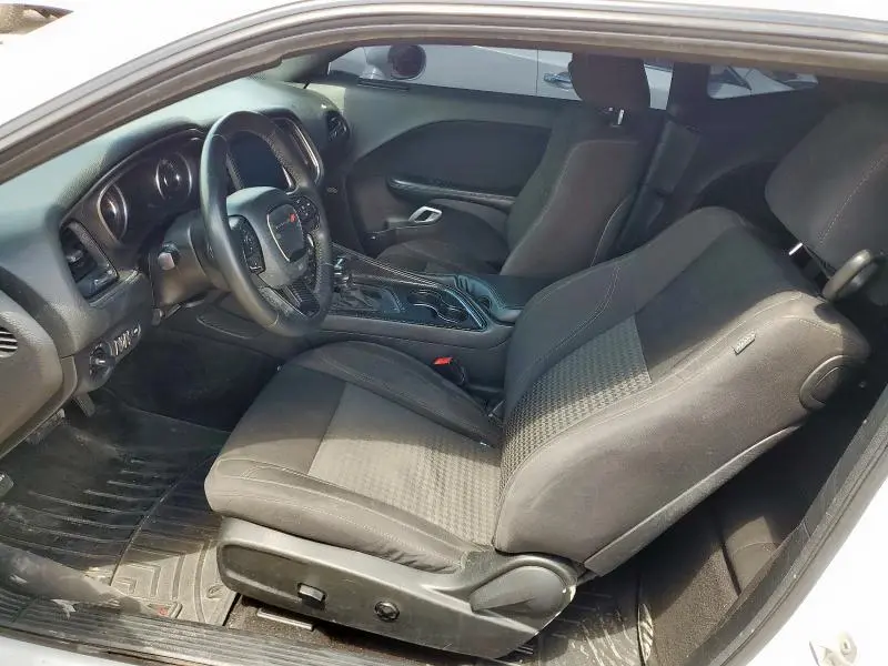 2015 DODGE CHALLENGER SXT  