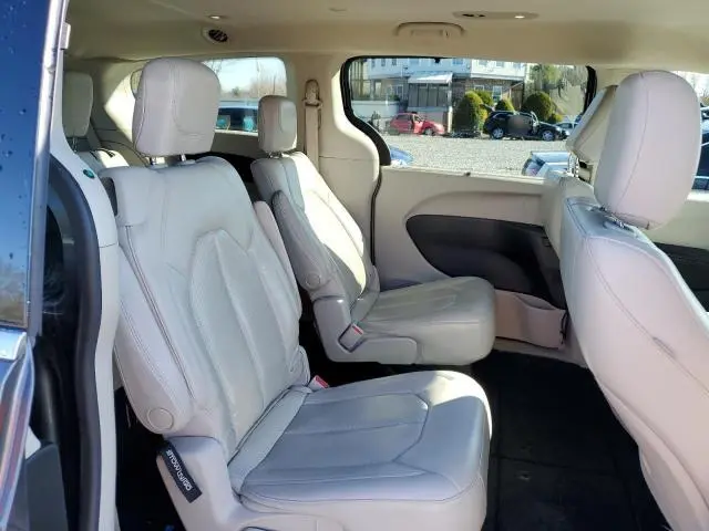 2021 CHRYSLER VOYAGER LXI  