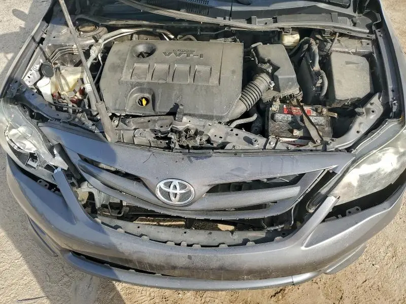 2013 TOYOTA COROLLA BASE  